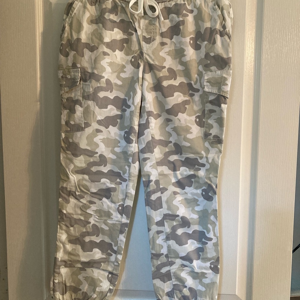 Natural Reflections Gray/Tan and White Track Pants